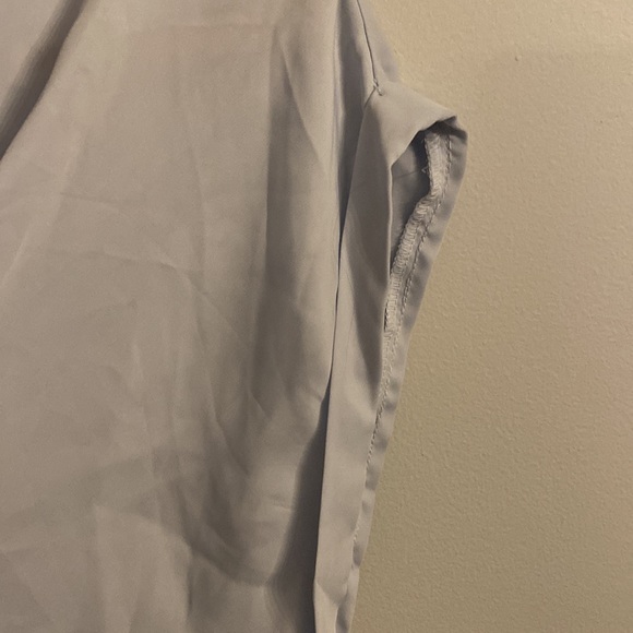 Forever 21 Twist Front Crop Top - Picture 3 of 4